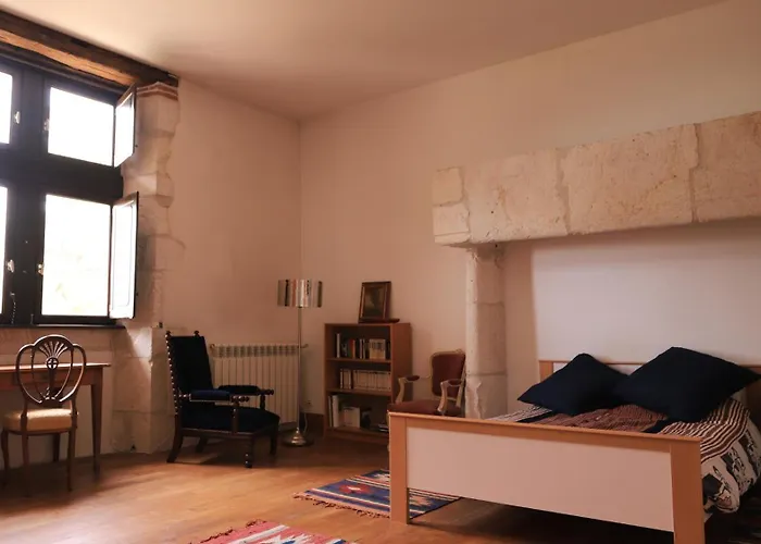 D'hotes Dans Un Chateau Au Coeur De La Toscane Occitane Albi-cordes-rabastens Panzió 3*