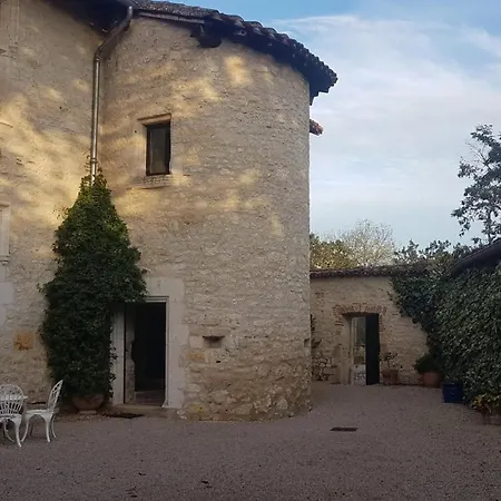 D'hotes Dans Un Chateau Au Coeur De La Toscane Occitane Albi-cordes-rabastens Bed & Breakfast *
